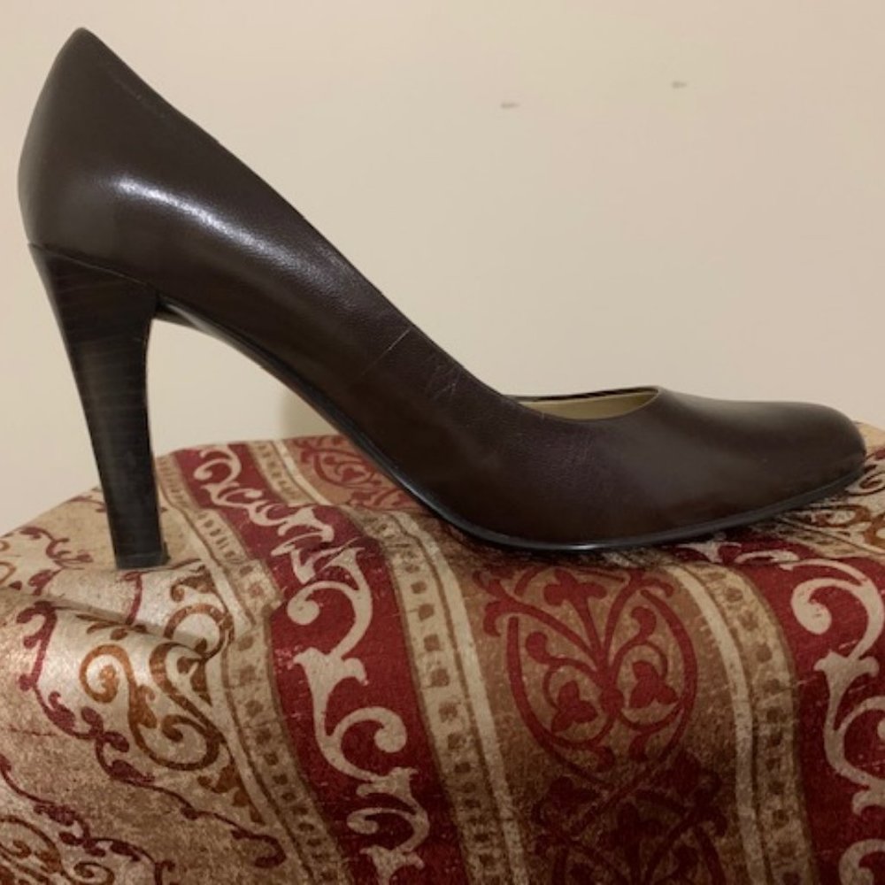 Lauren Ralph Lauren Chocolate Brown Heel